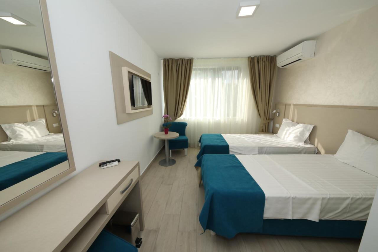 Hotel Delfin Mamaia Extérieur photo