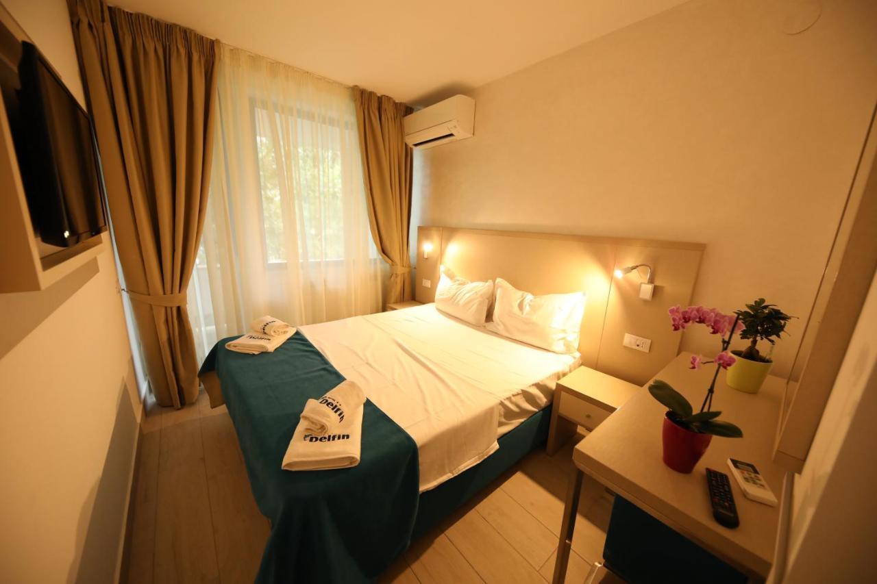 Hotel Delfin Mamaia Extérieur photo