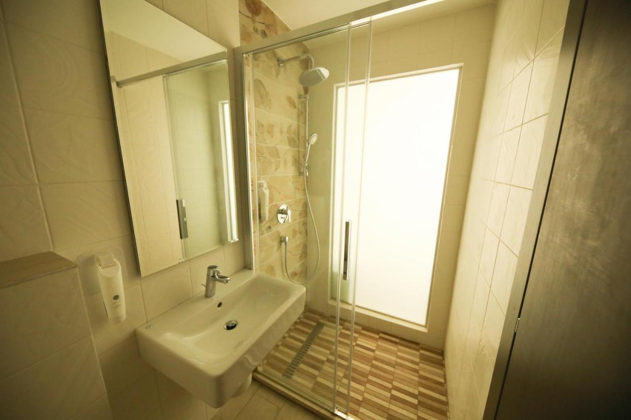 Hotel Delfin Mamaia Extérieur photo